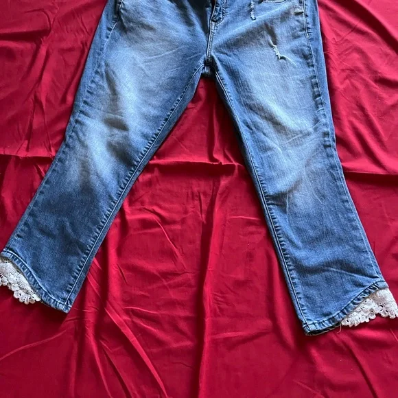 Torrid Blue Denim Cropped Jeans with Lace Hem - Picture 2 of 5